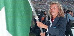 Valentina Vezzali fu portabandiera alle Universiadi del '97 a Palermo. Ansa Valentina Vezzali fu portabandiera alle Universiadi del '97 a Palermo. Ansa