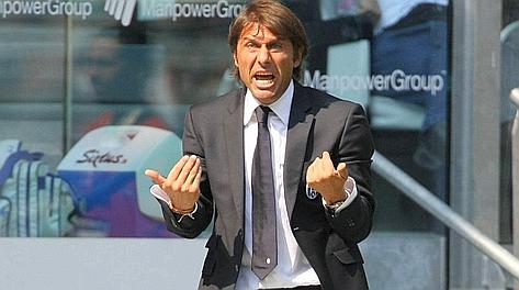 Antonio Conte, 42 anni, tecnico della Juve per il secondo anno. Forte