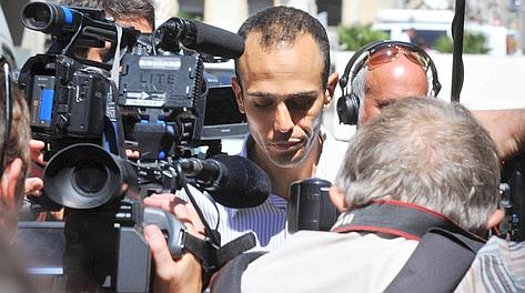 Remy Di Gregorio poco fa all'uscita dal tribunale di Marsiglia
