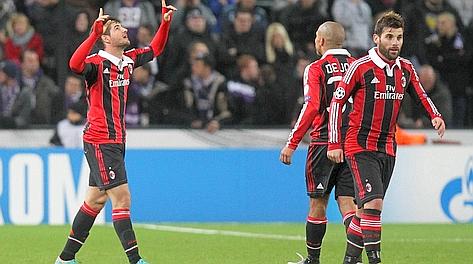 L'esultanza di Pato dopo il gol del 3-1 all'Anderlecht. Afp