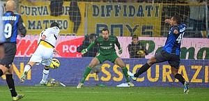 Nicola Sansone stende l'Inter: 1-0 Parma. Ansa