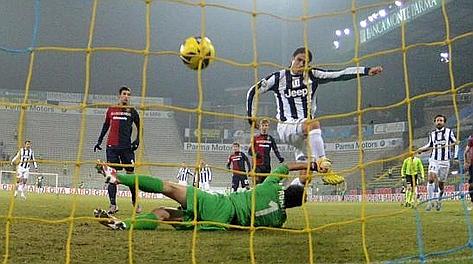 Il gol di Matri nella vittoria sul Cagliari. Ansa