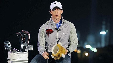 Rory McIlroy, 23 anni, per 30 settimane re del golf. Reuters