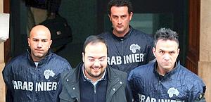 L'arresto dell'ex presidente del Pescara, Postiglione. Ansa