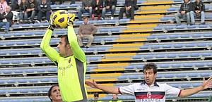 Emiliano Viviano è tra Inter e Bologna. E lo vuole la Roma. Ansa 