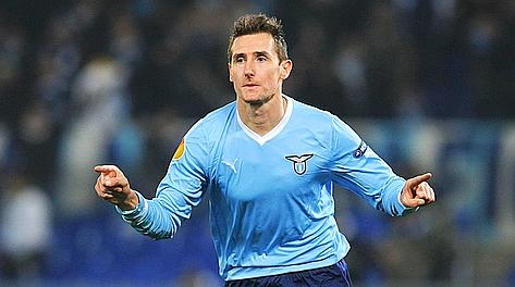 Miroslav Klose, 33 anni, alla Lazio dal 2011. Ansa
