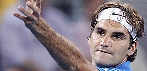 Roger Federer, avanti in tre set contro Raonic. Ansa