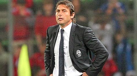 Antonio Conte, tecnico della Juve, squalificato per la vicenda legata al calcioscommesse. Forte
