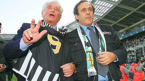 Giampiero Boniperti con Michel Platini. LaPresse
