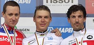 Copenaghen, Mondiale di ciclismo 2011, Cronometro uomini. Cancellara arriva terzo dietro Tony Martin e Bradley Wiggins. Reuters
