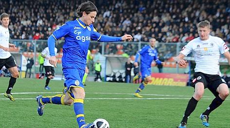 Daniele Cacia, gol pesantissimo a La Spezia. LaPresse