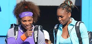 Serena e Venus Williams, out in Fed Cup. Afp