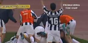 Il gesto volgare di Gerbaudo durante la finale di Coppa Italia Primavera. Ipp-Sportitalia