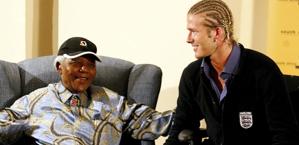 David Beckham con Nelson Mandela. Action