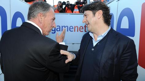 Il tecnico Zdenek Zeman con il presidente del Pescara Daniele Sebastiani. Ansa