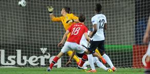 Il terzo gol norvegese contro l'Inghilterra a firma Eikrem. Reuters