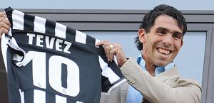 Carlitos Tevez, nuova punta della Juventus. Ansa