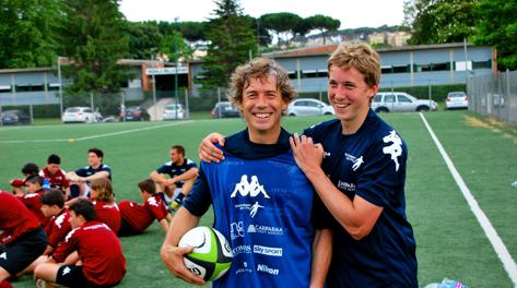 Diego Dominguez, 47 anni e 983 punti azzurri, col figlio Piero, 18. Cinotti
