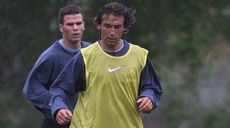 Una vecchia foto di Pirlo con la maglia dell'Inter. Liverani