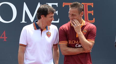 Rudi Garcia e Francesco Totti. Ansa