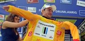 Elia Viviani, sua la prima tappa del Giro di Gran Bretagna. Bettini
