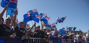I fans neozelandesi durante le regate di San Francisco