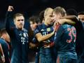 Robben abbraccia Kroos dopo il primo gol. Reuters