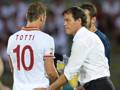 Rudi Garcia (con Totti): la Roma vuole prolungargli il contratto. Ansa