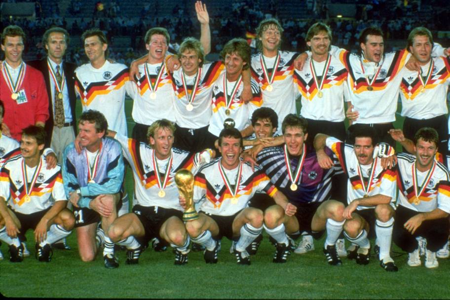 Italia '90: Germania campione - La Gazzetta dello Sport - 912 x 608 jpeg 102kB