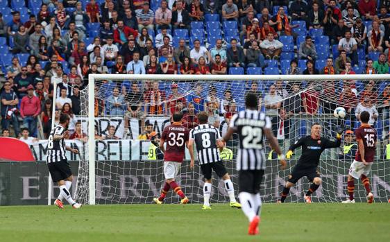 Roma-Juventus 0-1. Gol di Osvaldo al 94'. La capolista ora vede i 100 punti  - La Gazzetta dello Sport