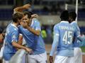 La Lazio festeggia l'ultimo gol della stagione. LaPresse