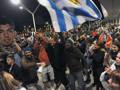 Tifosi dell'Uruguay che hanno accolto il rientro di Suarez