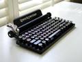 Qwerkywriter, la prima tastiera dalle sembianze di macchina da scrivere