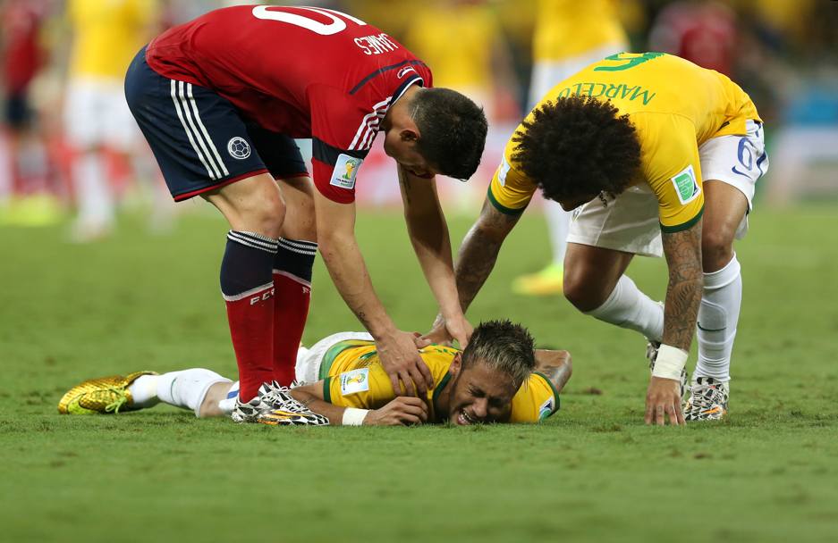 FOTO Instagram: Zuniga recupera nella vasca con il ghiaccio dopo  Brasile-Colombia