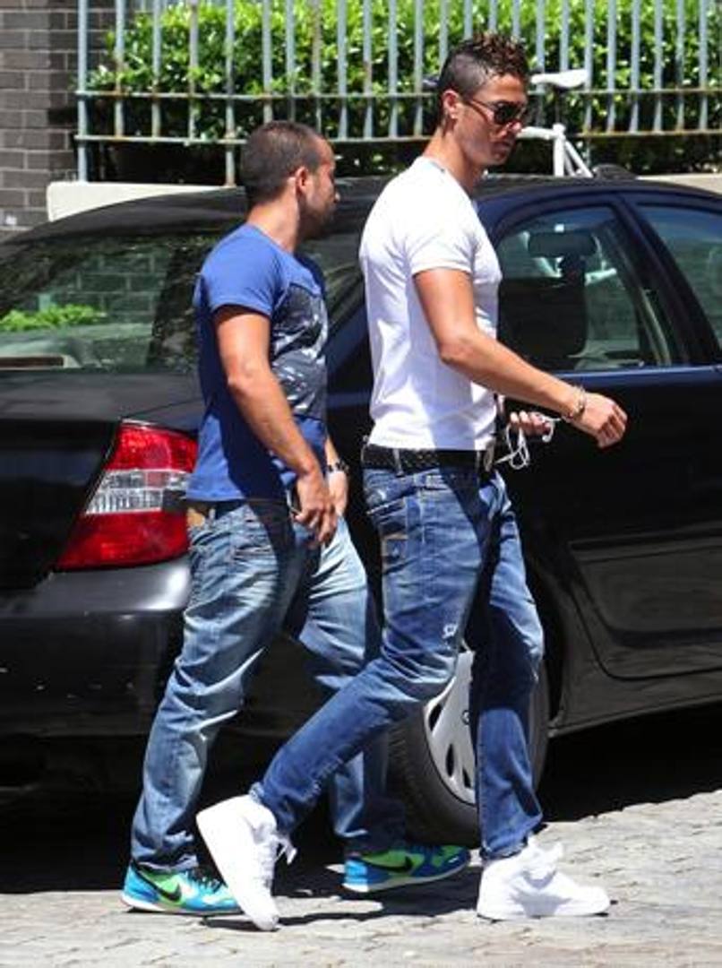 ronaldo dsquared2 jeans