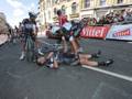 La caduta di Cavendish a Harrogate. Reuters