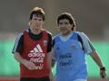 Leo Messi e Diego Armando Maradona in una foto di qualche anno fa. Afp
