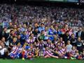 L'Atletico Madrid festeggia la vittoria della Supercoppa di Spagna. AFP