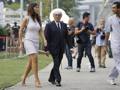 Bernie Ecclestone a Singapore con la moglie Fabiana. Ap