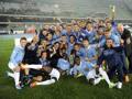 La Primavera della Lazio festeggia la Supercoppa. LaPresse