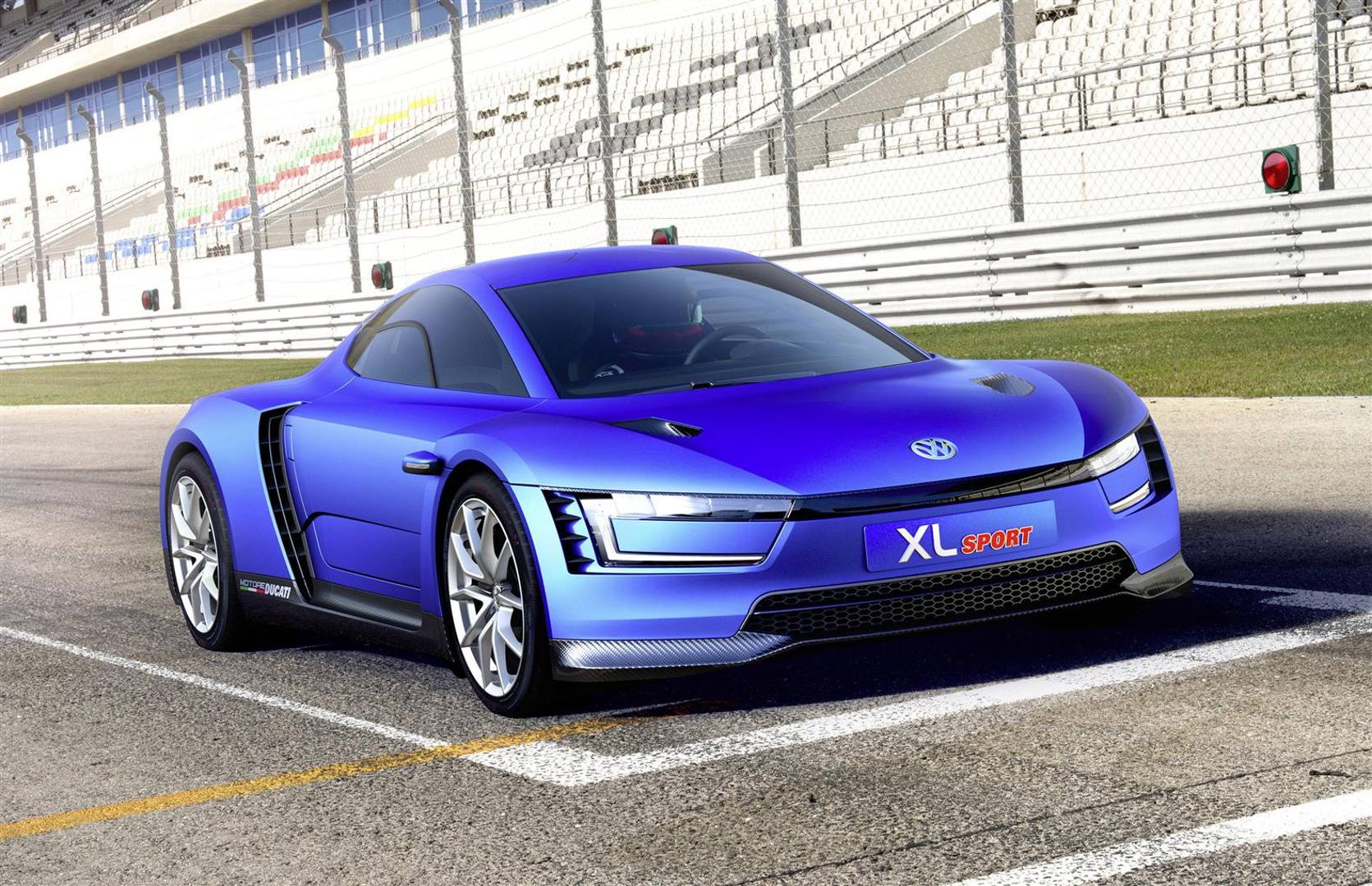 Xl Sport La Volkswagen Con Il Cuore Ducati La Gazzetta