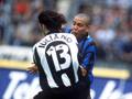 Lo scontro Ronaldo-Iuliano del 1998. Omega