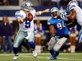 Tony Romo, 34 anni, quarterback dei Dallas Cowboys, in azione contro Detroit nel primo turno di playoff. Afp