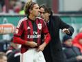 Il neo acquisto del Milan Alessio Cerci con il tecnico Filippo Inzaghi. Getty