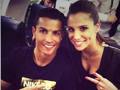 Cristiano Ronaldo sorride con Lucia Villalon