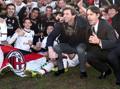 Filippo Galli festeggia con Inzaghi la vittoria nel Viareggio del 2014. Pegaso News
