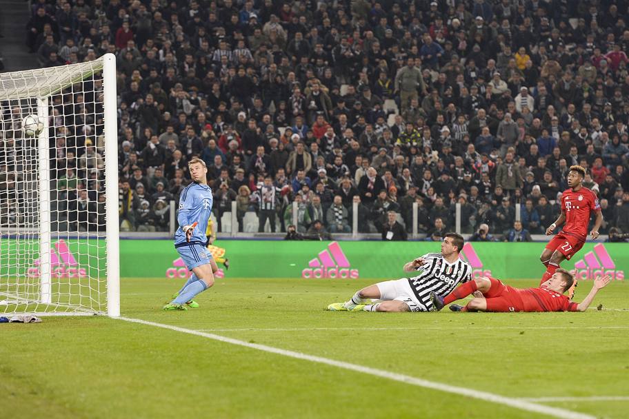 Champions, Juventus-Bayern 2-2: Dybala e Sturaro