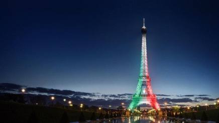 Euro 2016, la Torre Eiffel potrebbe tingersi di - La Gazzetta