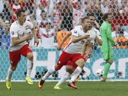 Jakub Blaszczykowski  esulta dopo il gol. Reuters