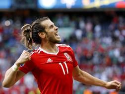 Gareth Bale festeggia la qualificazione ai quarti. Reuters